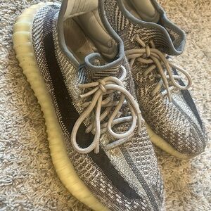 Used Yeezys men
